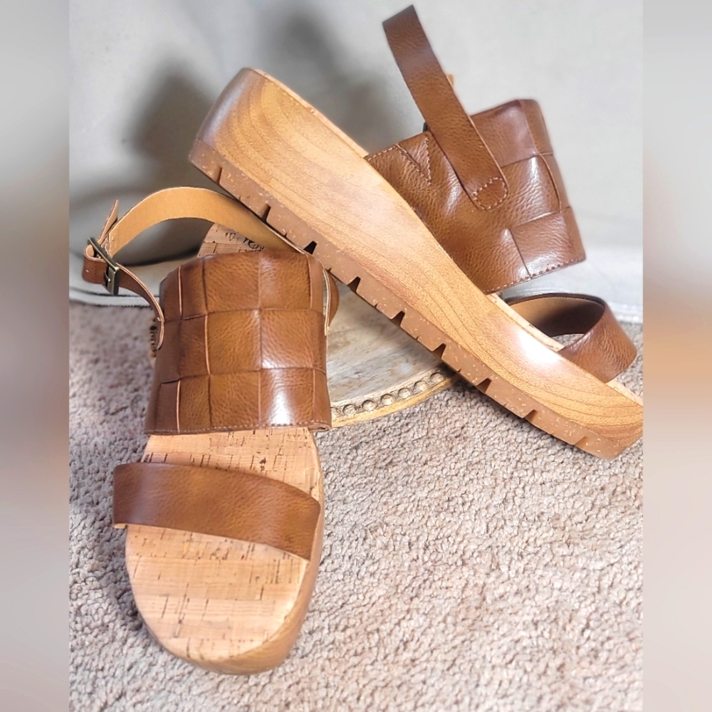 Korks Fraya Platform Sandal Size 10.5 - Picture 1 of 8